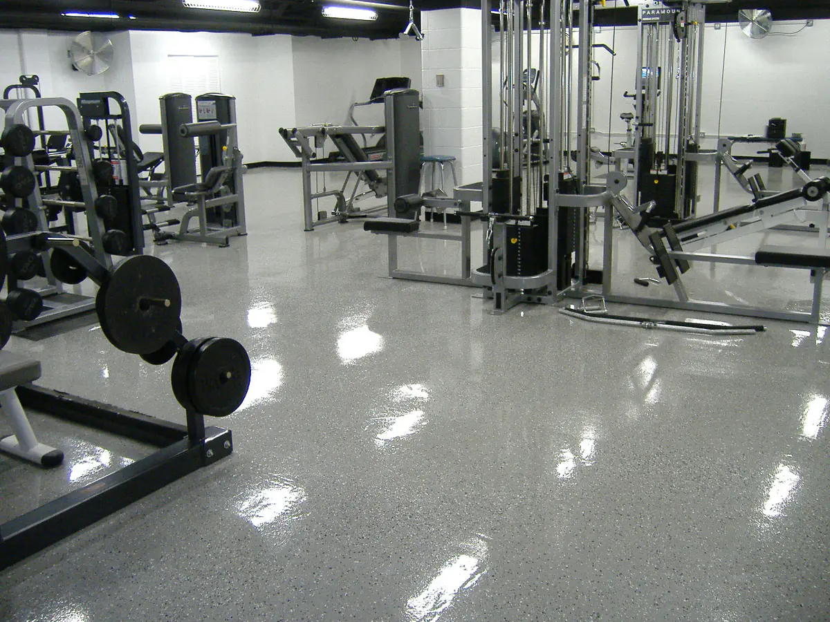Epoxy flake floor in a commercial gym